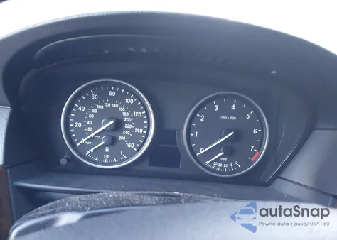 2010 BMW 528I из США, поврежденный, VIN WBANU5C59AC364543